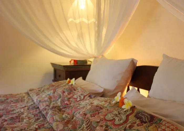 Rambutan Boutique Lovina (Bali)